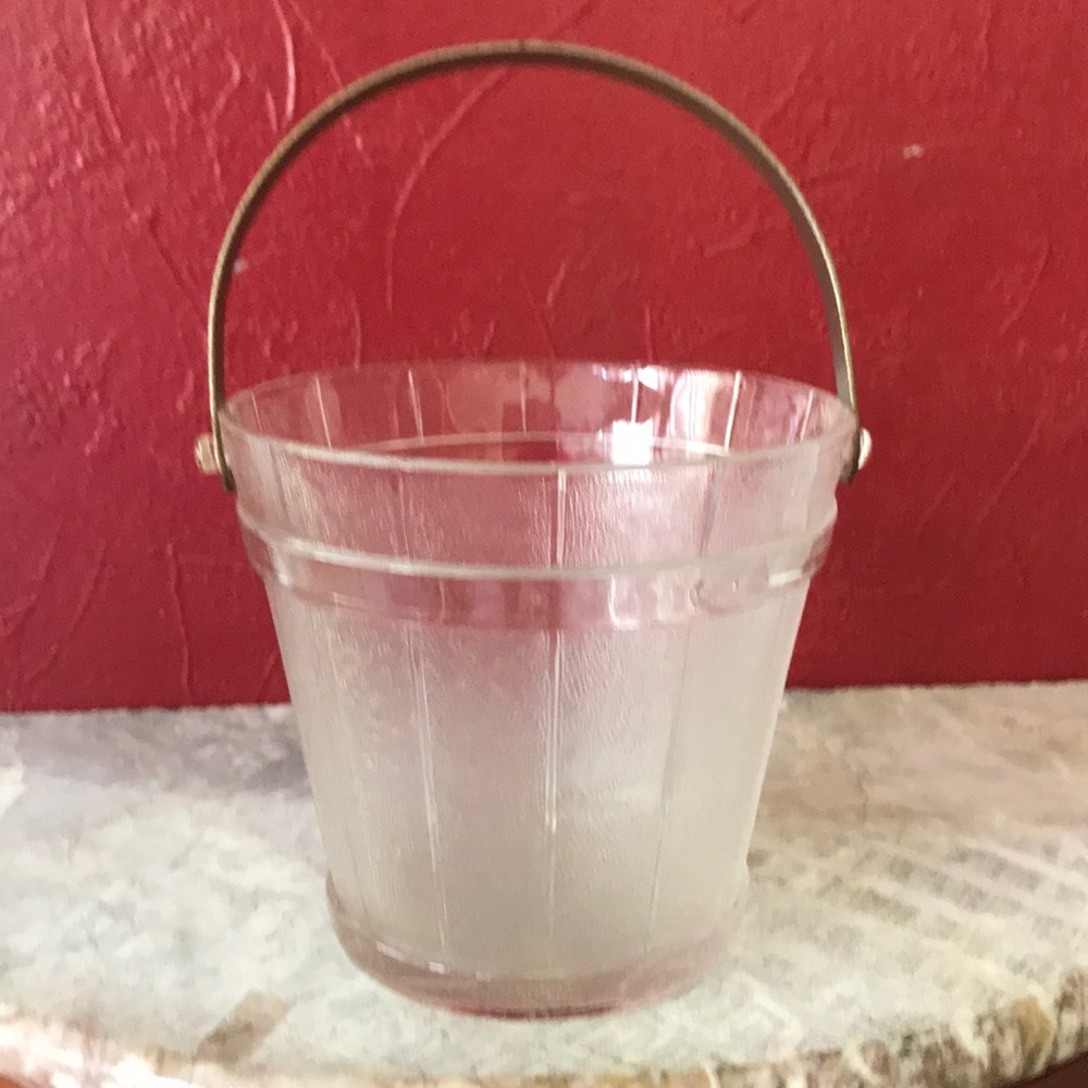 Vtg ANCHOR HOCKING GLASS ICE BUCKET PAIL BUSHEL
